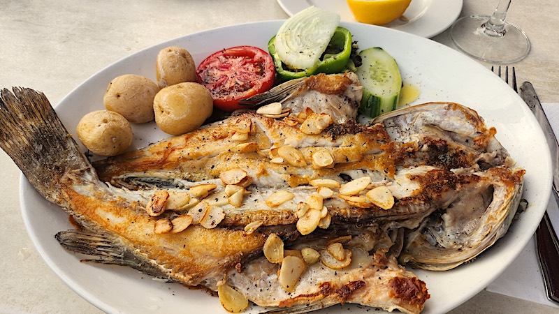 Fisch des Tages im Balcón den Femés