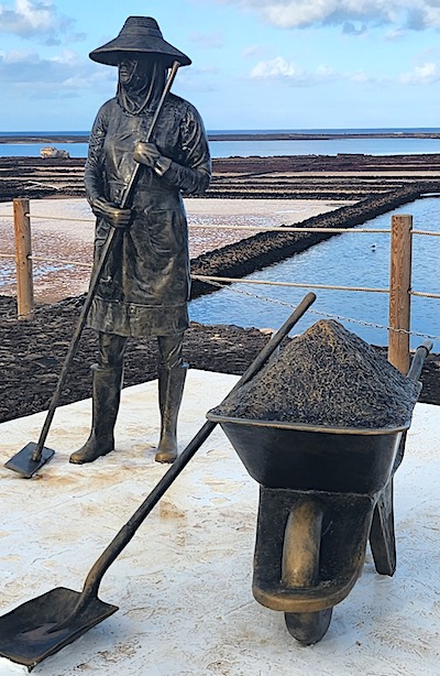 Salzarbeiterin Salinas Janubio